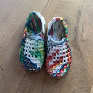 Very gently used lusso cloud swirl kids shoes
